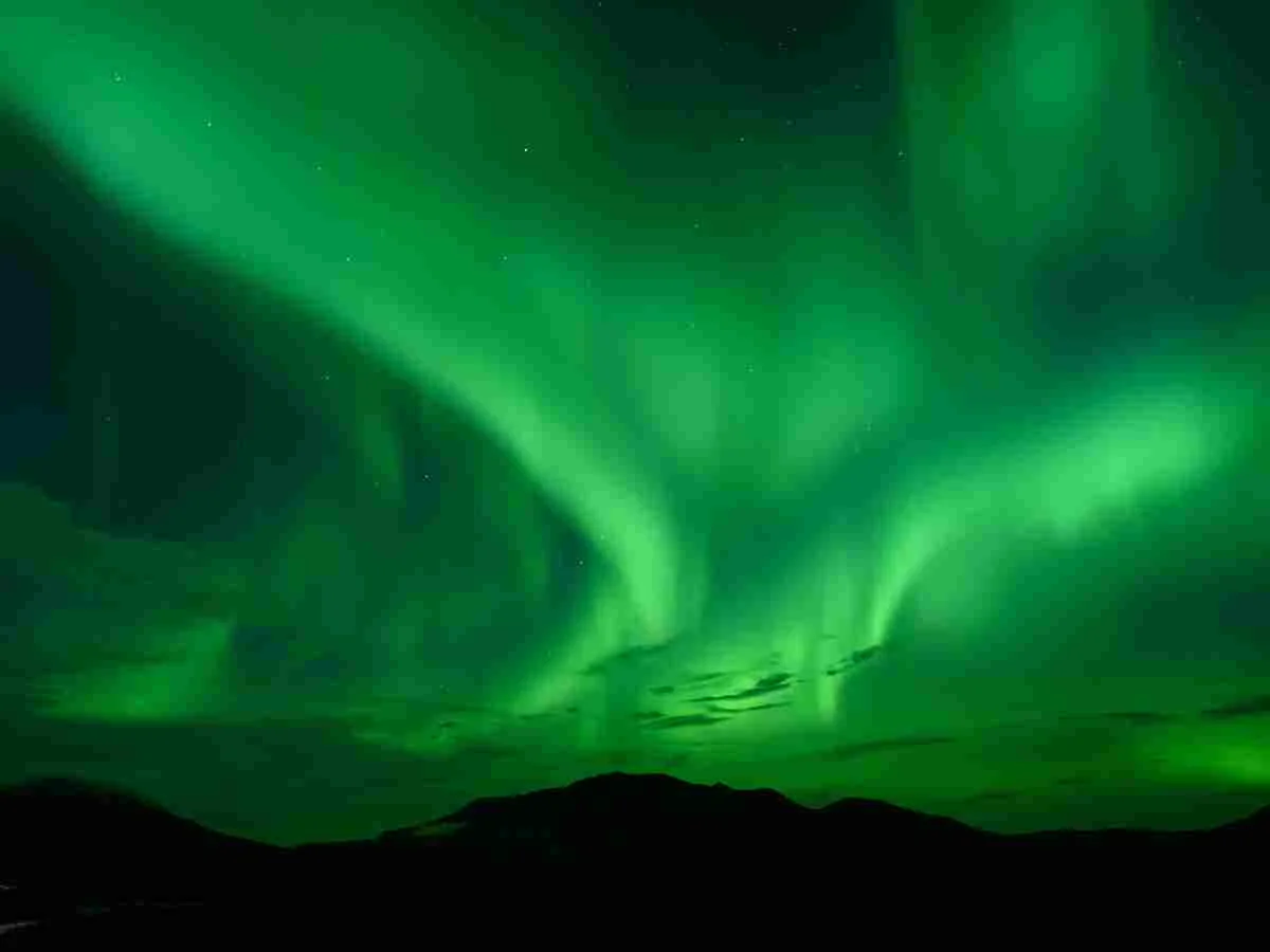 Ver-Aurora-Boreal-en-Islandia