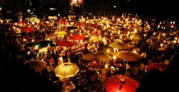 mercado nocturno chiang mai
