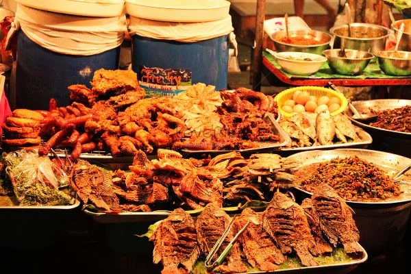 mercado nocturno chiang mai
